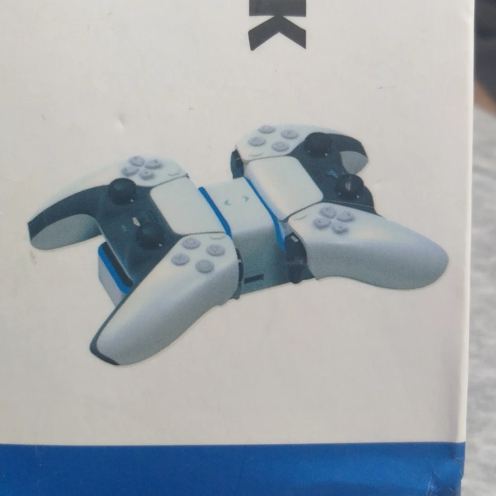 Dual charger dock for playstation 5
